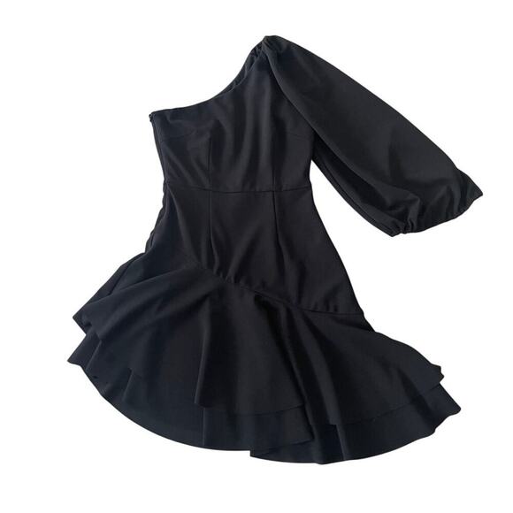 Elliatt Caydence Dress in Black Size Small - Picture 5 of 8